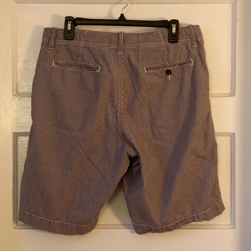 J. Crew Field Short Pin Striped Shorts 10” Size 32